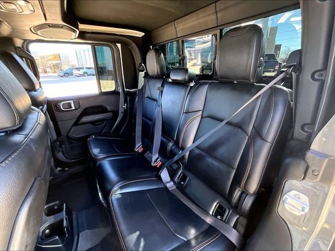 Certified 2022 Jeep Gladiator Mojave w/ LED Lighting Group image 21