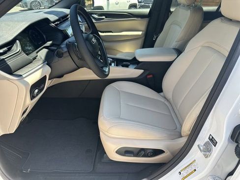 New 2026 Jeep Grand Cherokee Limited AWD/4WD image 9