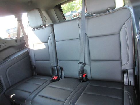 Certified 2023 Chevrolet Suburban High Country w/ Max Trailering Package AWD/4WD image 22