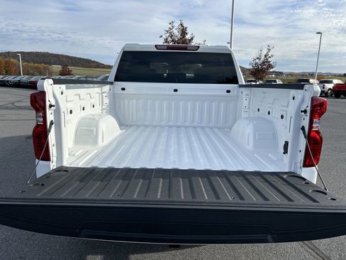 New 2026 Chevrolet Silverado 1500 LT image 9