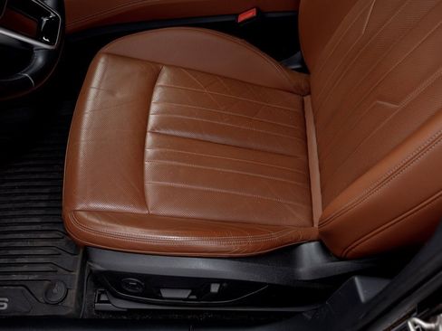 Used 2019 Audi A6 3.0T Premium Plus w/ Premium Plus Package image 28