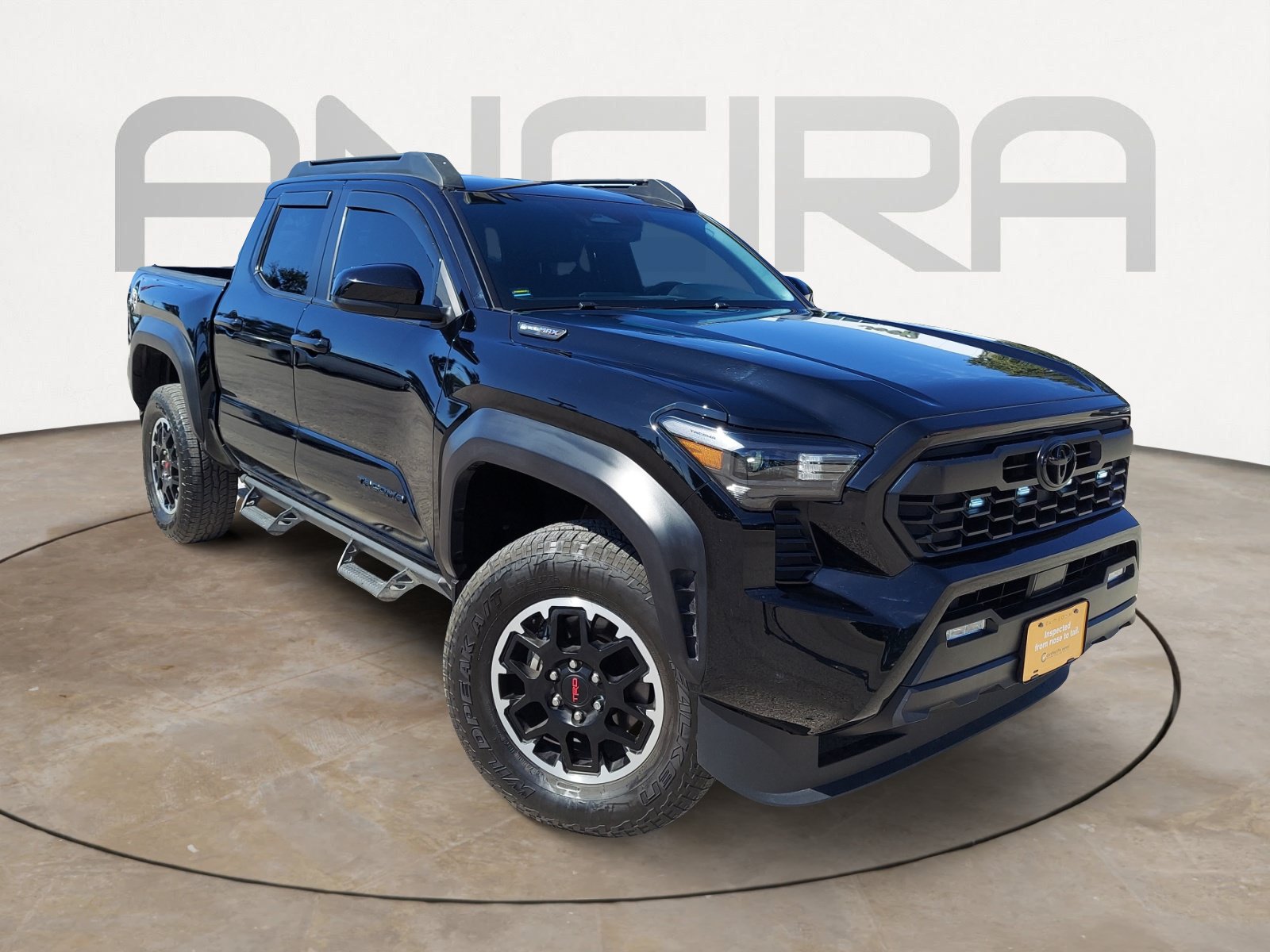 Used 2024 Toyota Tacoma TRD Off-Road AWD/4WD image 4