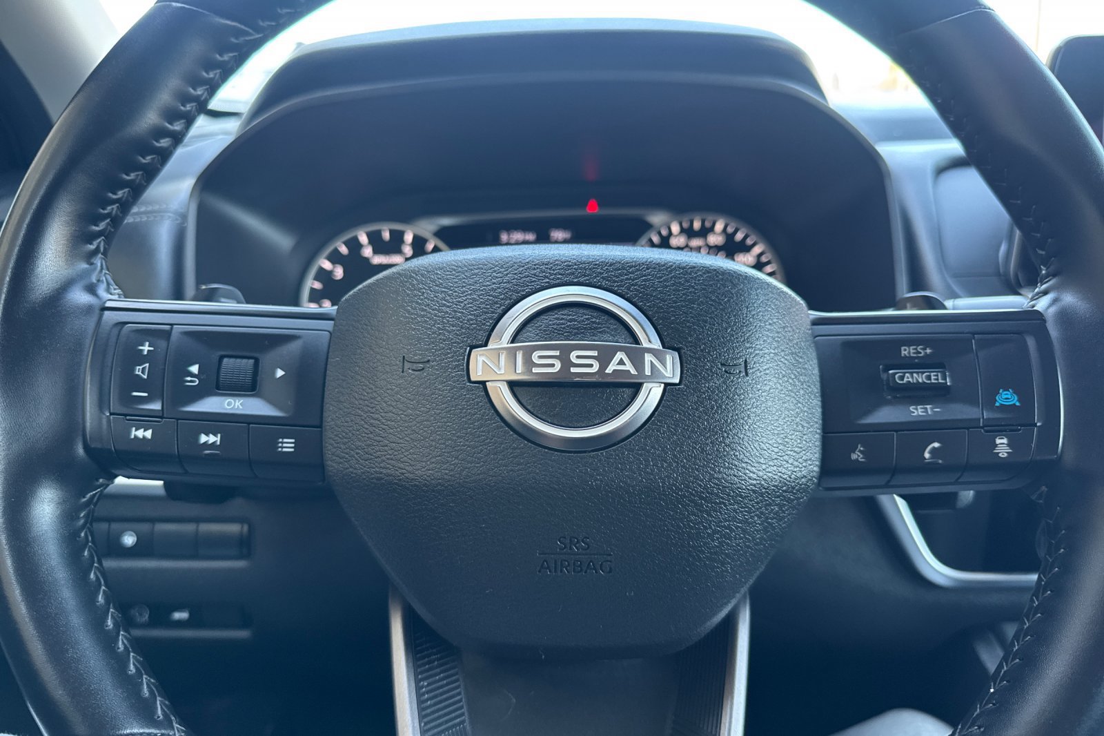 Certified 2025 Nissan Rogue SV AWD/4WD image 28
