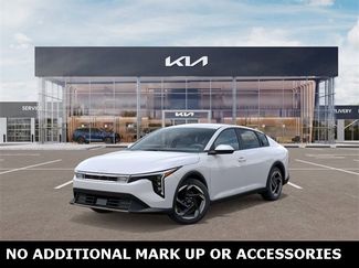 New 2025 Kia K4 EX video 1