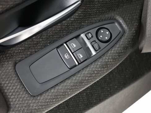 Used 2019 BMW M4 CS w/ Executive Package image 21