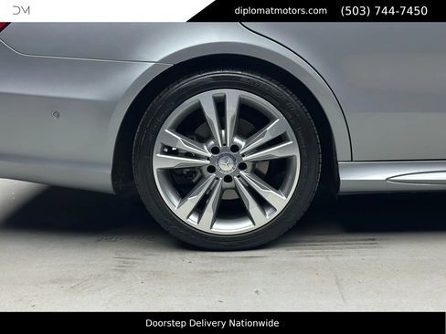Used 2015 Mercedes-Benz E 350 Sedan image 36