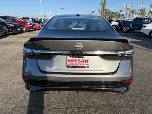 New 2026 Nissan Sentra SR w/ SR Premium Package image 5