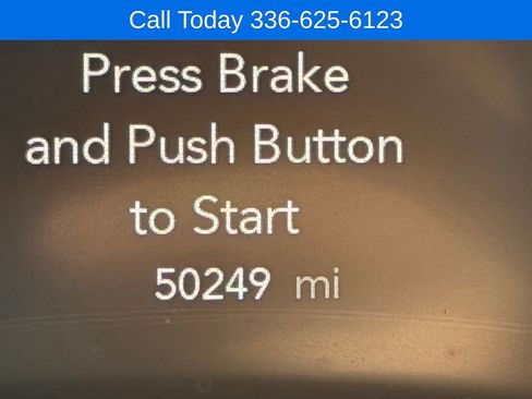 Used 2024 Chrysler Pacifica Touring-L FWD image 20