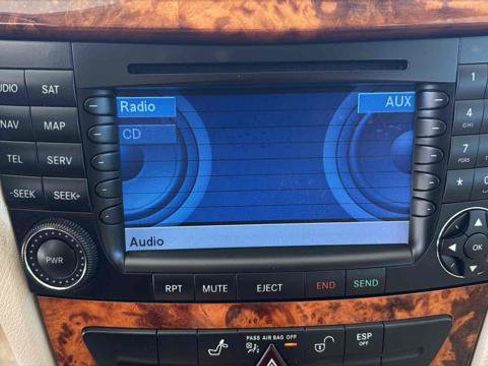 Used 2005 Mercedes-Benz E 320 Sedan image 16