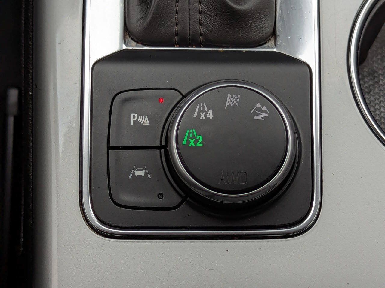 Used 2024 Chevrolet Blazer LT w/ Sound & Technology Package AWD/4WD image 22