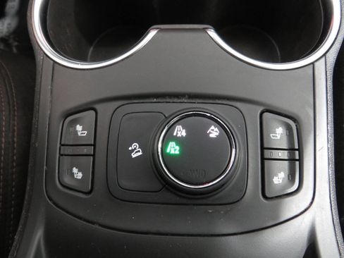 Used 2018 GMC Terrain SLE w/ Driver Convenience Package AWD/4WD image 23