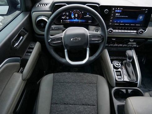 Used 2024 Chevrolet Colorado ZR2 w/ Technology Package image 13