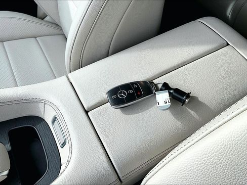 Used 2020 Mercedes-Benz GLE 350 4MATIC image 14