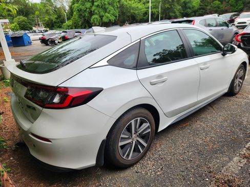 Used 2024 Honda Civic LX image 4