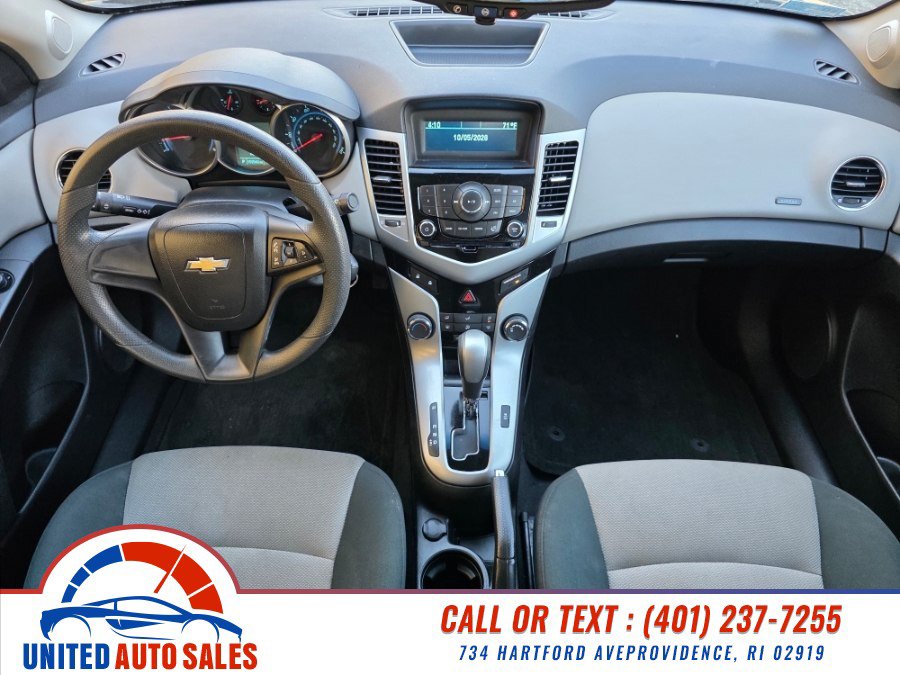 Used 2012 Chevrolet Cruze LS w/ Connectivity Package FWD image 14