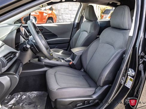 Used 2024 Subaru Crosstrek 2.0i Premium image 19