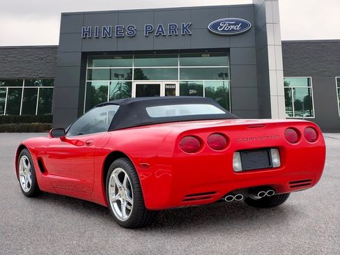 Used 2003 Chevrolet Corvette Convertible w/ Preferred Equipment Group1 RWD image 5