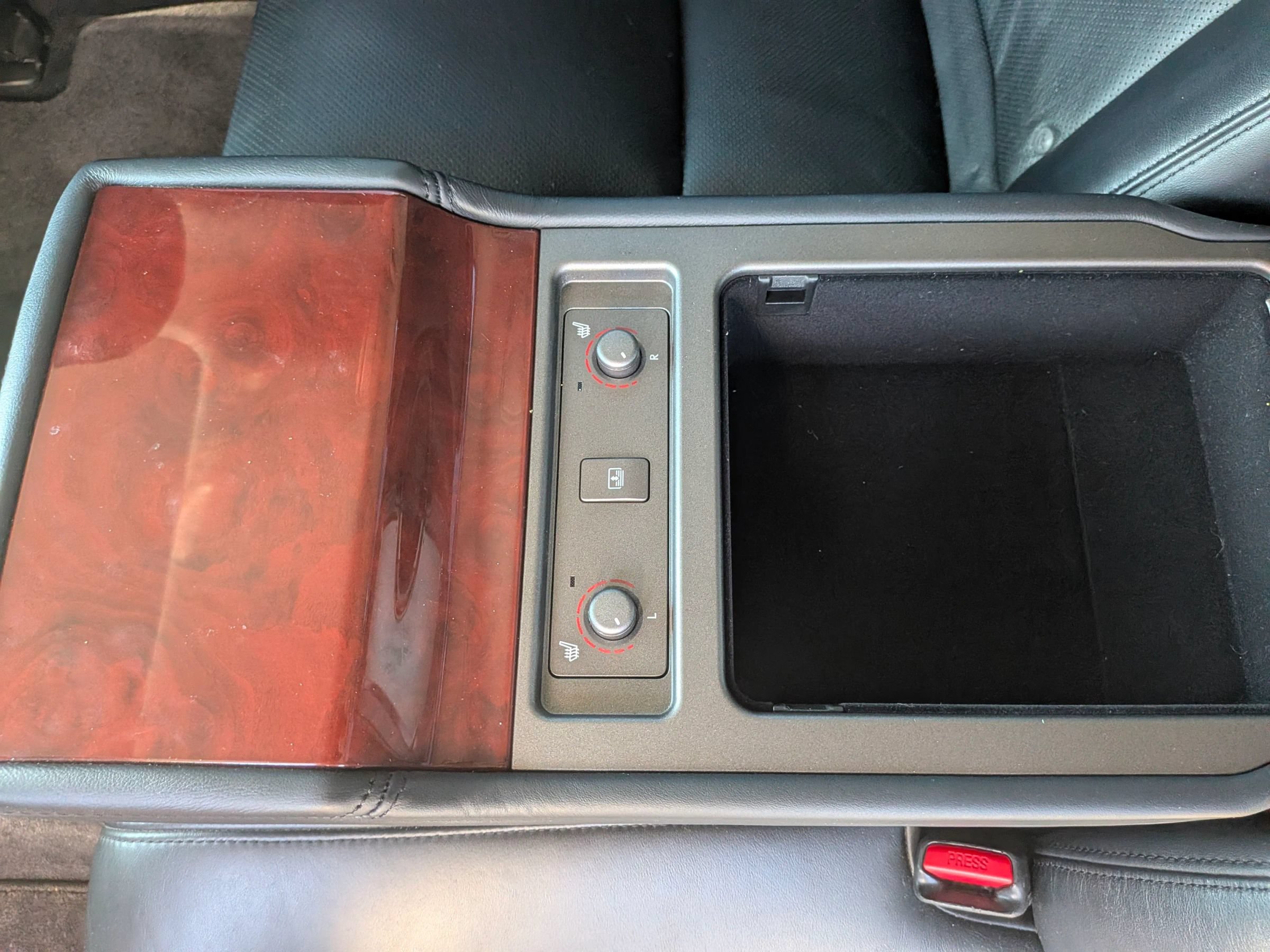 Used 2012 Lexus LS 460 AWD w/ Comfort Pkg image 33