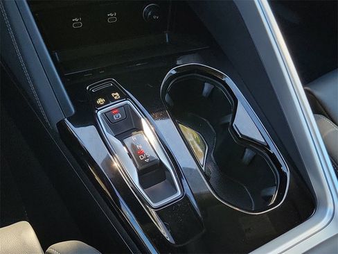 Used 2025 Audi Q5 Premium Plus w/ Premium Plus image 15