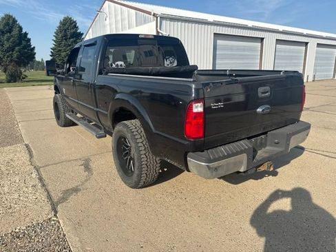 Used 2013 Ford F250 Lariat w/ Lariat Ultimate Pkg AWD/4WD image 9