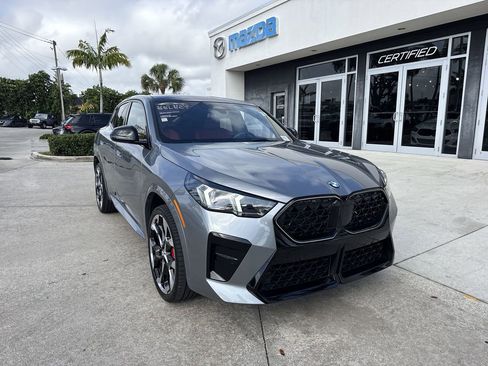 Used 2025 BMW X2 xDrive28i w/ M Sport Package image 8