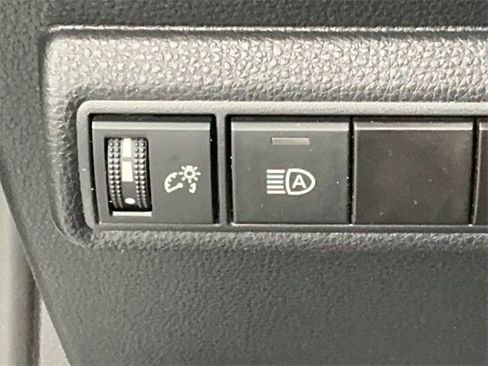 Used 2024 Toyota Corolla LE image 25