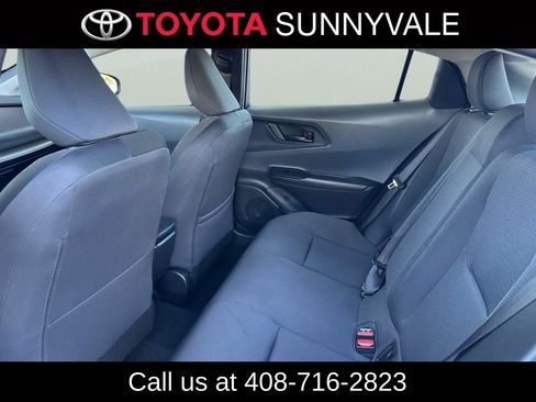 Used 2025 Toyota Prius LE image 5