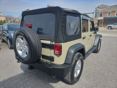 Used 2018 Jeep Wrangler Unlimited Sport S image 6