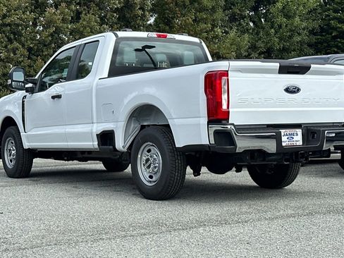 New 2026 Ford F250 XL w/ XL Chrome Package RWD image 3