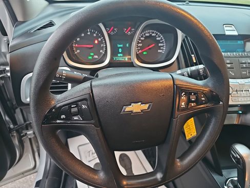 Used 2012 Chevrolet Equinox LS image 13