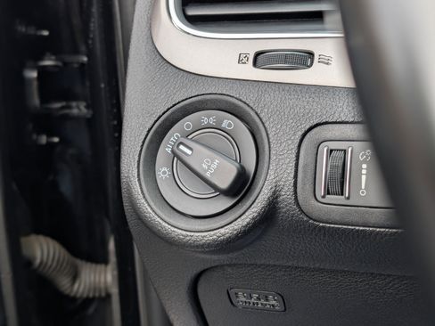 Used 2019 Dodge Journey Crossroad image 25