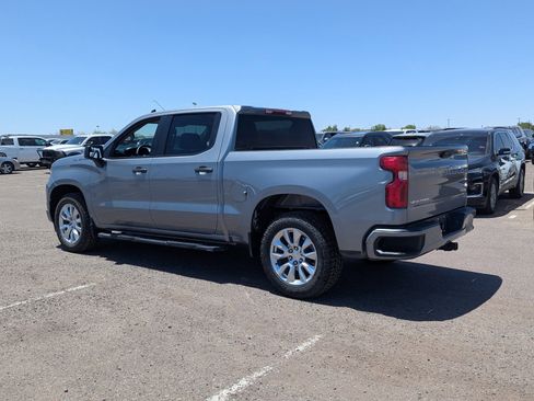 Used 2023 Chevrolet Silverado 1500 Custom RWD image 3
