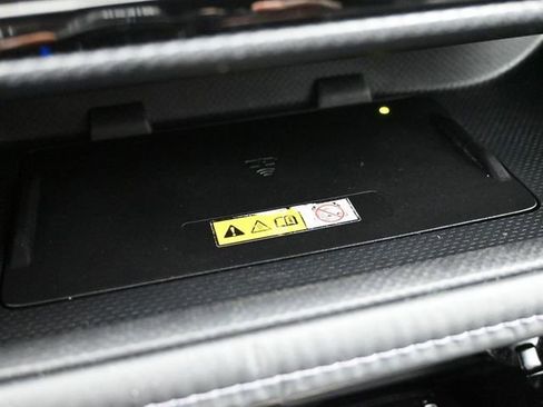 Certified 2023 Toyota Highlander XSE image 18