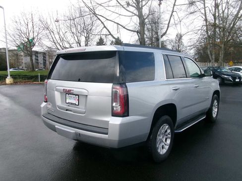 Used 2019 GMC Yukon SLT image 5