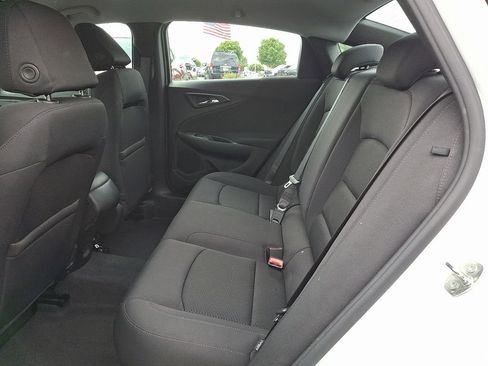 Certified 2022 Chevrolet Malibu LS FWD image 10