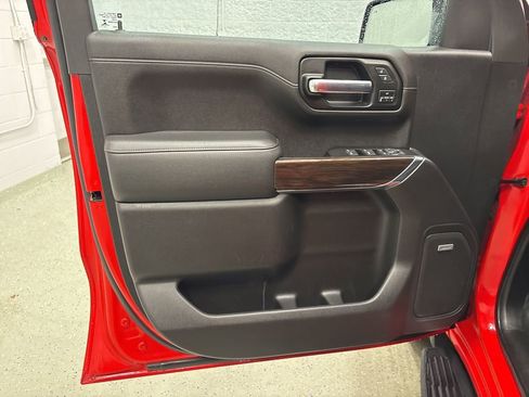 Used 2019 GMC Sierra 1500 SLT w/ SLT Premium Plus Package image 17