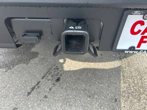 New 2025 Ford Maverick XL w/ Equipment Group 101A image 11