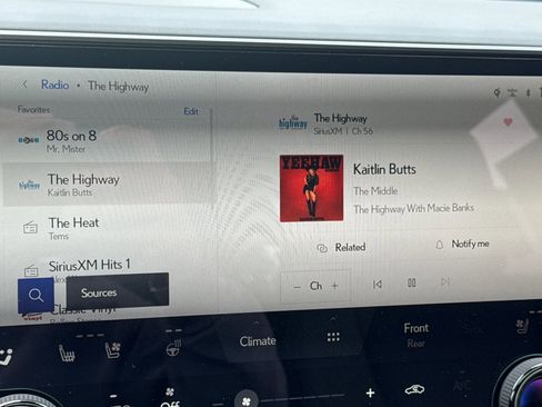 New 2026 Lexus RX 350h AWD/4WD image 18