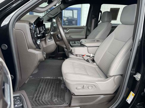 Used 2026 Chevrolet Silverado 1500 RST RWD image 10