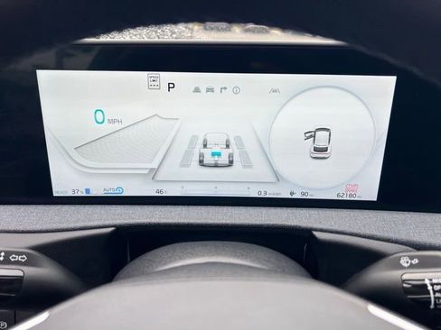 Certified 2022 Kia EV6 Wind w/ Wind Technology Package AWD/4WD image 18