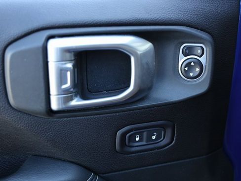 Used 2020 Jeep Wrangler Unlimited Rubicon image 16