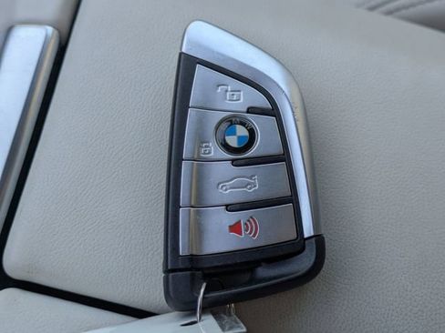 Used 2023 BMW X6 xDrive40i w/ Premium Package image 25