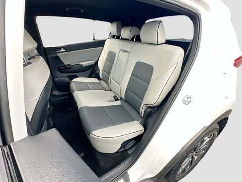 Certified 2019 Kia Sportage EX w/ EX Sport Appearance Package image 22