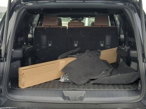 Used 2025 Toyota 4Runner Limited image 17