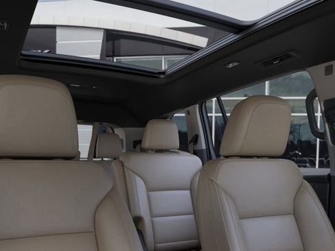 New 2026 Buick Enclave Preferred w/ Power Package image 24