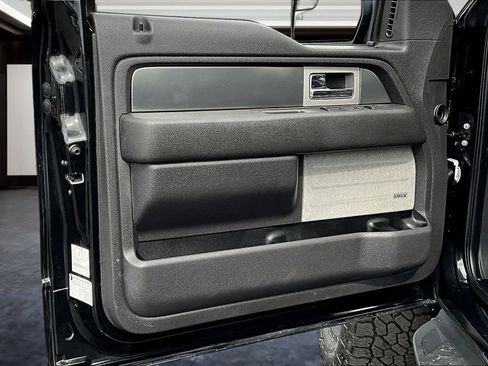 Used 2013 Ford F150 Raptor w/ Luxury Equipment Group AWD/4WD image 20