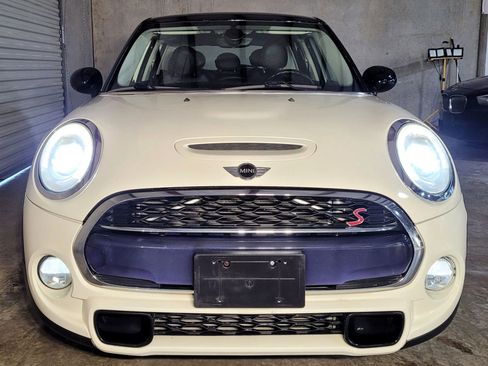 Used 2015 MINI Cooper S image 3
