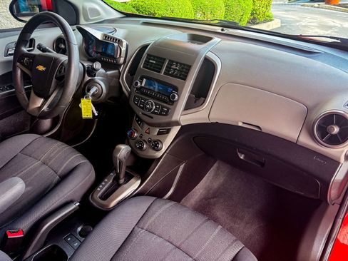 Used 2012 Chevrolet Sonic LT FWD image 18