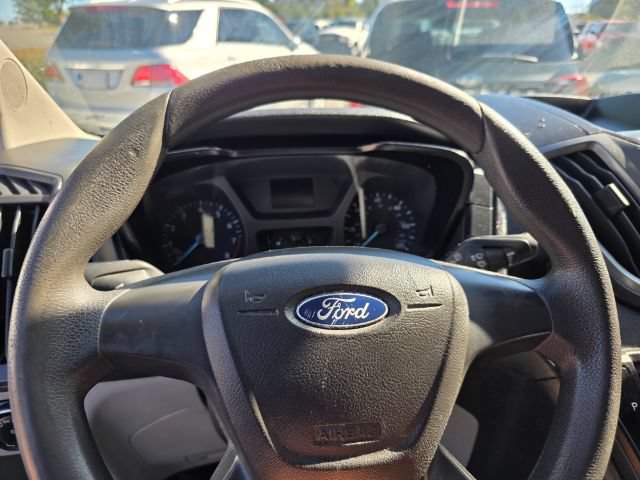 Used 2016 Ford Transit 150 130 Low Roof RWD image 5