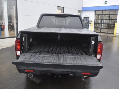 Certified 2023 Honda Ridgeline RTL image 11